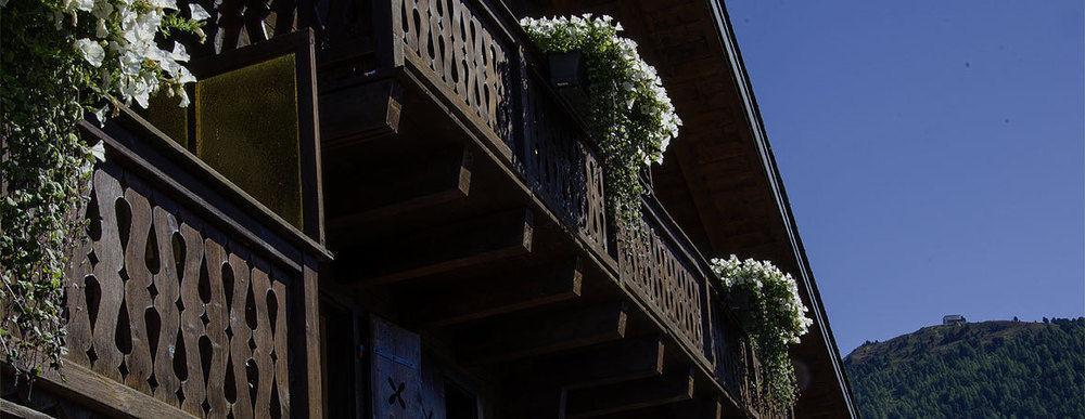 Hotel Le Grand Chalet Favre Saint-Luc Exterior photo