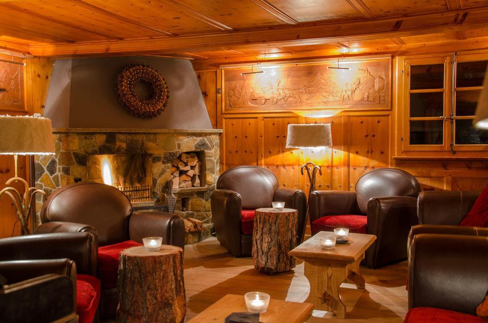Hotel Le Grand Chalet Favre Saint-Luc Exterior photo
