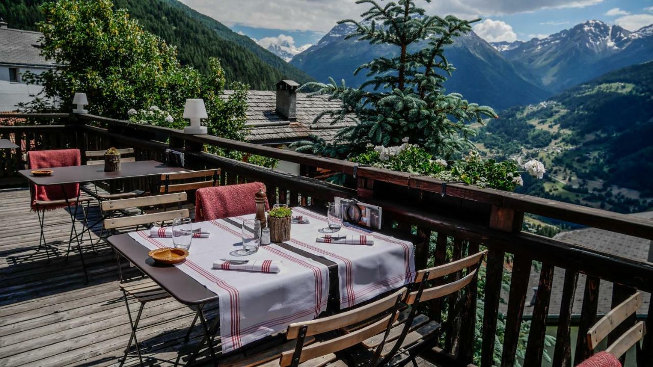 Hotel Le Grand Chalet Favre Saint-Luc Exterior photo